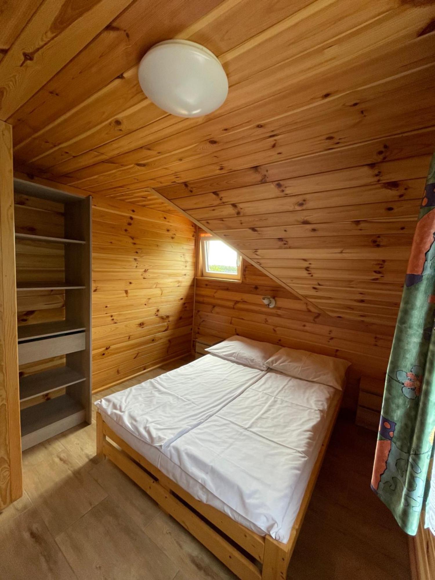Osrodek Szeligi Hotel Elk Bagian luar foto