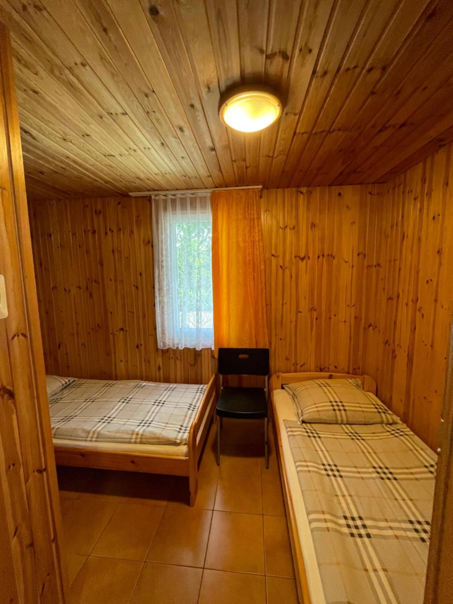 Osrodek Szeligi Hotel Elk Bagian luar foto