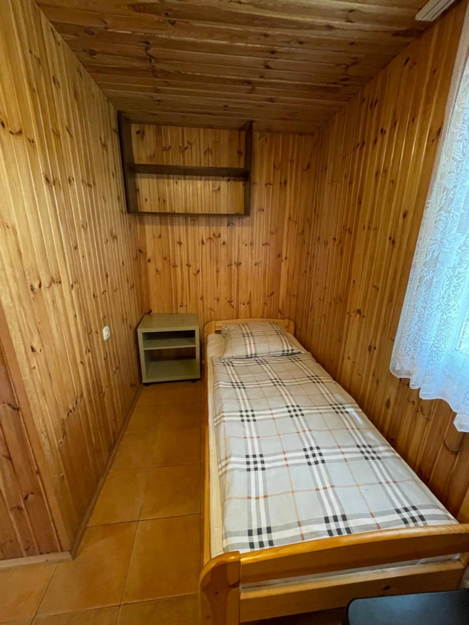 Osrodek Szeligi Hotel Elk Bagian luar foto